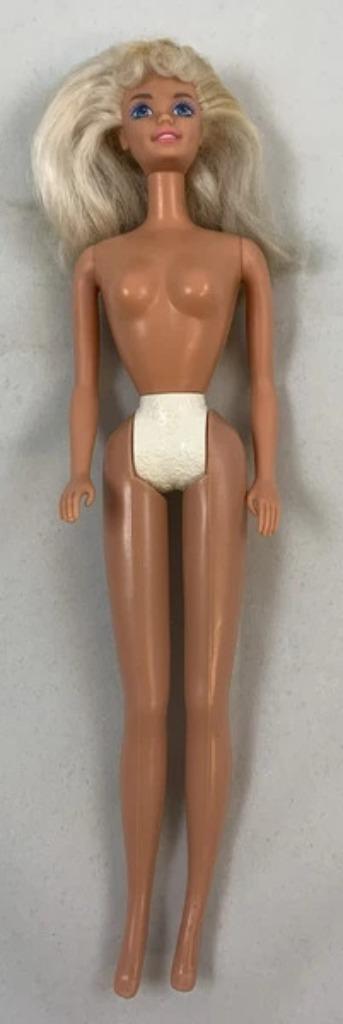 Barbie Bloemetjes Flower Fun pop 1996 16063 Mattel vintage, Verzamelen, Poppen, Zo goed als nieuw, Pop, Verzenden