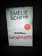 Memento - Emelie Schepp - Thriller, Emelie Schepp, Scandinavië, Ophalen of Verzenden, Zo goed als nieuw
