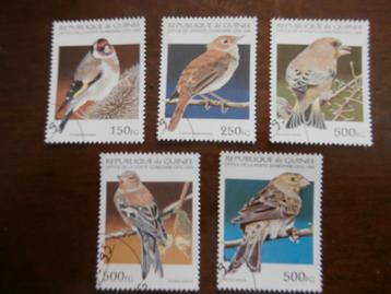GUINEE 1995; serie VOGELS beschikbaar voor biedingen