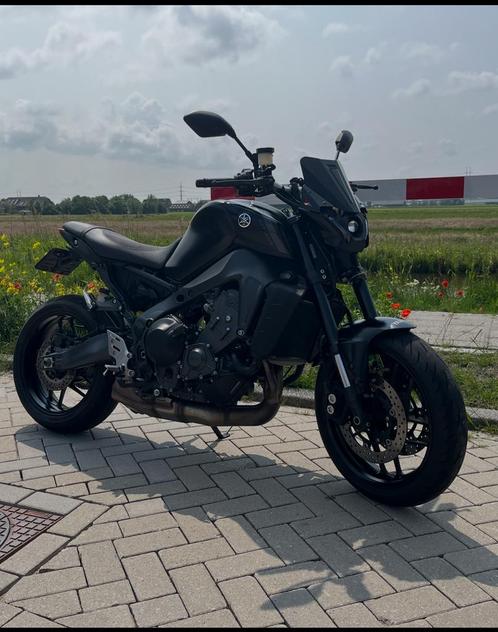 Te koop , mooie zwarte Yamaha MT 09 2021 okt, Motoren, Motoren | Yamaha, Particulier, Naked bike, meer dan 35 kW, 3 cilinders