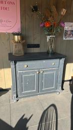 Moet weg! Brocante kast / commode, Ophalen