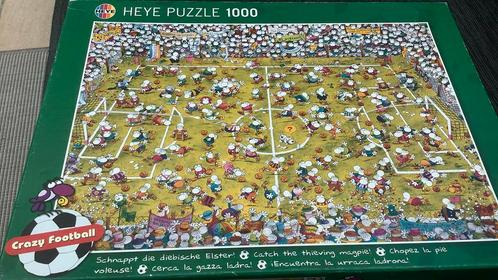 Heye puzzle 1000 stukjes Crazy Football, Hobby en Vrije tijd, Denksport en Puzzels, Zo goed als nieuw, Ophalen of Verzenden