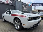 Dodge Challenger  5.7 RT V8 Hemi AUT/USA Titel/NW Model., Auto's, Automaat, Gebruikt, Zwart, Wit