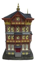 DV210401 Amsterdamse Huishoudschool dickensville huisjes €79, NB, Nieuw, Ophalen of Verzenden, NB