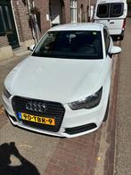 Audi A1 1.2 Tfsi 63KW 2012 Wit, Auto's, Voorwielaandrijving, Euro 5, Stof, A1