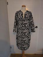 Kyra Jurk Maat 44 Nieuwstaat Zwart/Wit, Maat 38/40 (M), Zwart, Nieuw, Ophalen of Verzenden