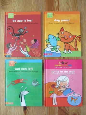 Maan Roos Vis boekjes Avi start beschikbaar voor biedingen