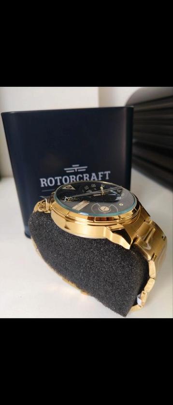 Rotorcraft Horloge Goudkleurig beschikbaar voor biedingen