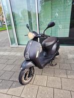 Scooter agm, Fietsen en Brommers, Scooters | Piaggio, Ophalen of Verzenden, Zo goed als nieuw, Benzine, Overige modellen