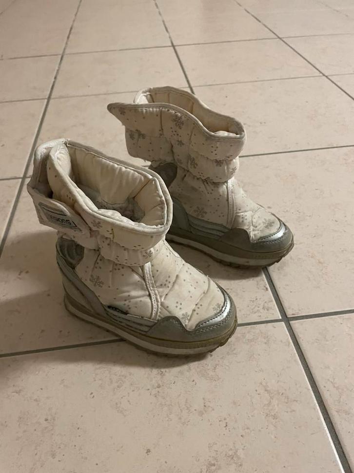Leuke Snowboots voor kinderen, Kinderen en Baby's, Kinderkleding | Schoenen en Sokken, Gebruikt, Schoenen, Jongen of Meisje, Ophalen of Verzenden