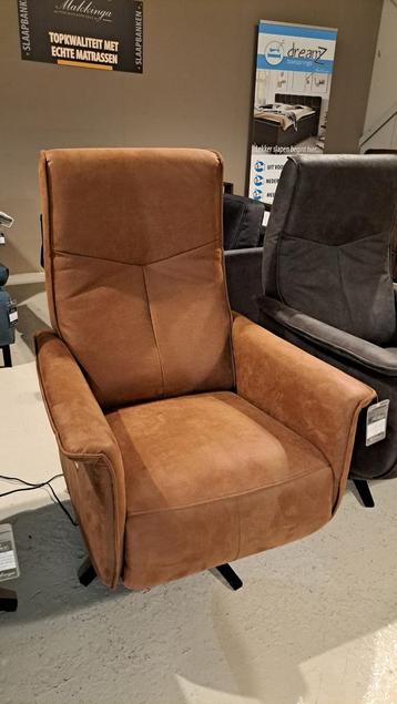 NIEUW Relaxfauteuil Mil 2 motorig beschikbaar voor biedingen