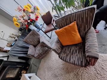 4 retro Fauteuils / Relaxstoelen beschikbaar voor biedingen