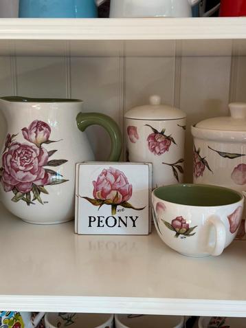 Jet servies Peony serviesdelen beschikbaar voor biedingen