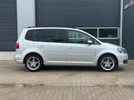 Volkswagen TOURAN 1.4 COMFORTLINE 7-PERSOONS / AIRCO NAVIGAT, 15 km/l, Huisgarantie, 4 cilinders, 7 stoelen