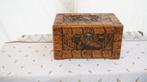 Kistje ( Handgesneden Aziatisch, Antiek en Kunst, Ophalen of Verzenden