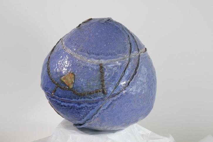 Keramiek bol object lichtblauw van Wim Duller, Antiek en Kunst, Antiek | Keramiek en Aardewerk, Ophalen
