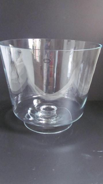 POMAX zwaar glas presenteer schaal/bowl op voet of vaas beschikbaar voor biedingen