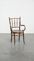 Prachtige antieke houten design stoel van Mundus voor Thonet, Ophalen