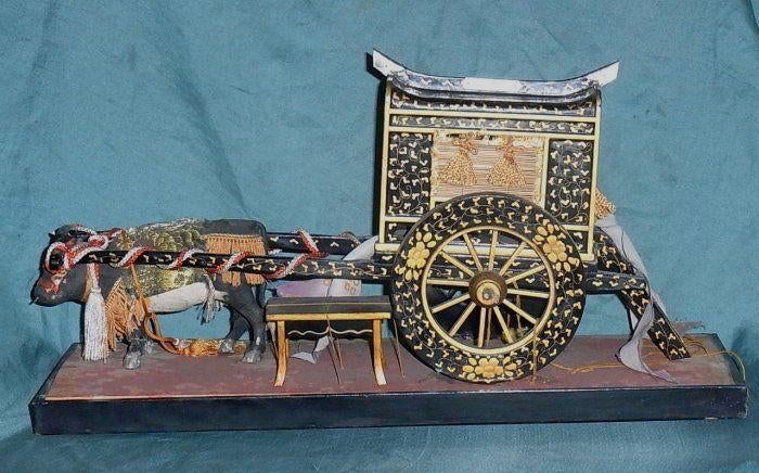 Oude japanse ossenwagen voor bij Hina poppen festival, Ophalen of Verzenden