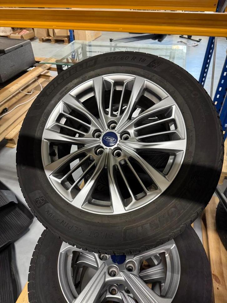 Diverse modellen en sets winterbanden puma focus c-max kuga, Auto-onderdelen, Banden en Velgen, Banden en Velgen, Winterbanden