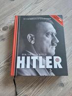 H. van Capelle - Hitler, een tiran in beeld, Boeken, Tweede Wereldoorlog, H. van Capelle; A.P. van de Bovenkamp, Ophalen of Verzenden