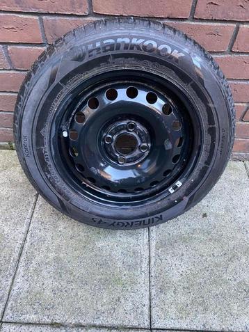 Nieuwe autoband 14 Inch met stalen velg beschikbaar voor biedingen