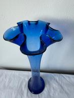 Blauwe Murano vaas met zakdoek effect, Antiek en Kunst, Antiek | Vazen, Ophalen of Verzenden