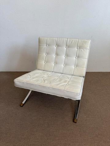 Barcelona Chair  beschikbaar voor biedingen