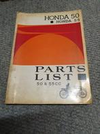 Honda C100 C105 parts list, Fietsen en Brommers, Gebruikt, Ophalen of Verzenden