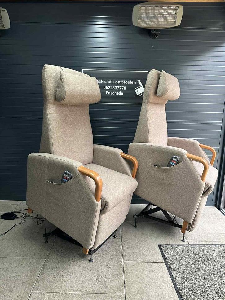Sta op stoelen merk fitform, Huis en Inrichting, Fauteuils, Zo goed als nieuw, Ophalen of Verzenden
