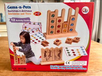 Gems-n-Pets, houten speelgoed beschikbaar voor biedingen