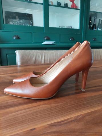 Michael Kors, Dorothy flex leren pump, luggage beschikbaar voor biedingen