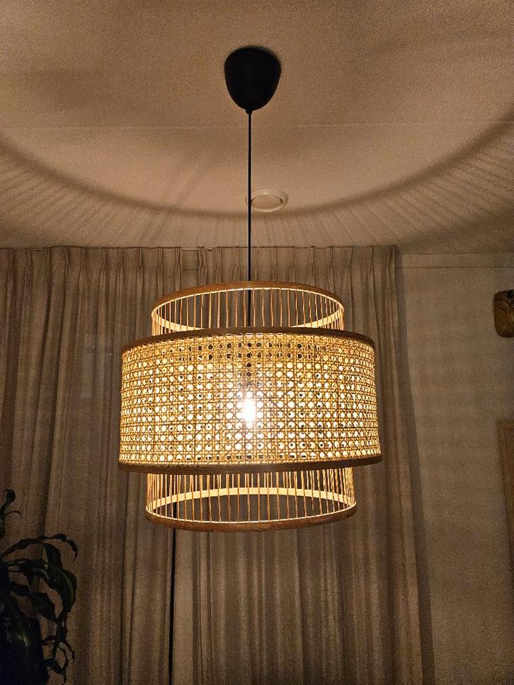MADE rieten hanglamp, Huis en Inrichting, Lampen | Hanglampen, Zo goed als nieuw, Minder dan 50 cm, Overige materialen, Ophalen