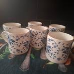6 bekers met blauw bloemmotief, Huis en Inrichting, Keuken | Servies, Gebruikt, Ophalen of Verzenden, Overige stijlen, Kop(pen) en/of Schotel(s)