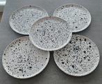 5 H&M Home borden - gespikkeld design - nooit gebruikt, Huis en Inrichting, Keuken | Servies, Ophalen, Nieuw, Bord(en), Overige stijlen