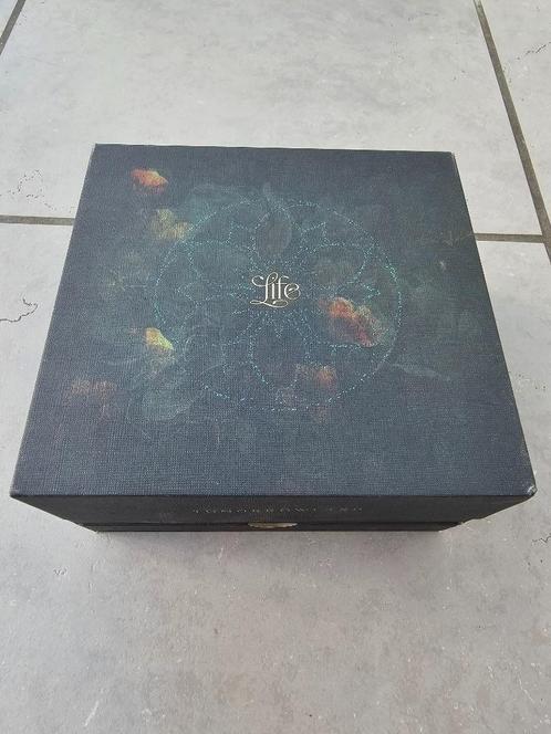 Tomorrowland - Treasure case/box zonder bandje, Verzamelen, Complete verzamelingen en Collecties, Verzenden