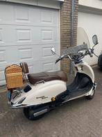 Mooie scooter met rieten mand, Ophalen, Gebruikt, Overige modellen, Maximaal 45 km/u