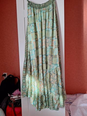 Zijden rok en blouse romantische  beschikbaar voor biedingen