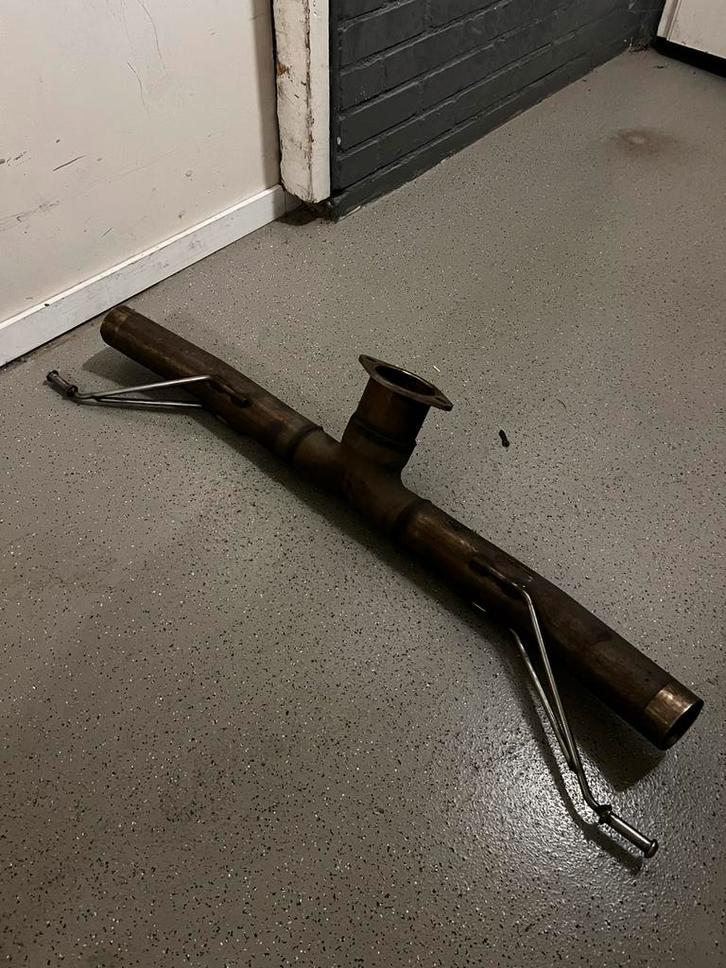 Milltek Sport Middenpijp MSVW501REP – Volkswagen Golf GTI/R, Auto-onderdelen, Uitlaatsystemen, Volkswagen, Gebruikt, Ophalen