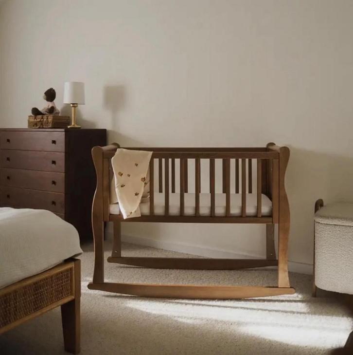 Woodies wieg - Houten wieg, Kinderen en Baby's, Babywiegjes en Ledikanten, Zo goed als nieuw, Wieg, Ophalen