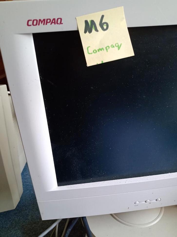 (M6)  Compaq computer monitor flatscreen vintage, Computers en Software, Vintage Computers, Ophalen