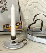 Emaille oude blaker wit met koperen handvat, Verzenden