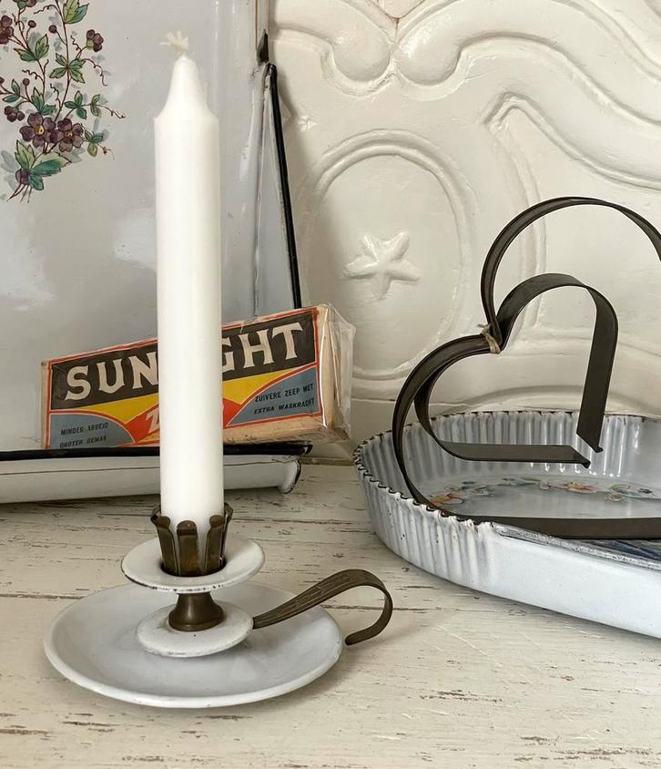 Emaille oude blaker wit met koperen handvat, Antiek en Kunst, Antiek | Emaille, Verzenden