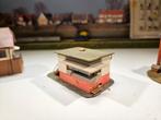 Overweghuis Seinhuis N spoor trein 1:160, Hobby en Vrije tijd, Modeltreinen | N-Spoor, Overige merken, Gebruikt, Gelijkstroom of Wisselstroom