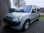 Peugeot Partner 1.6 16V XT Combi 2004 Airco Cruise Boekjes, Stof, Zwart, 4 cilinders, 1226 kg