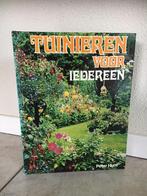 Tuinieren voor iedereen beschrijving/kleuren platen P Hunt, Boeken, Ophalen of Verzenden, Zo goed als nieuw, Peter Hunt, Tuinieren en Tuinplanten