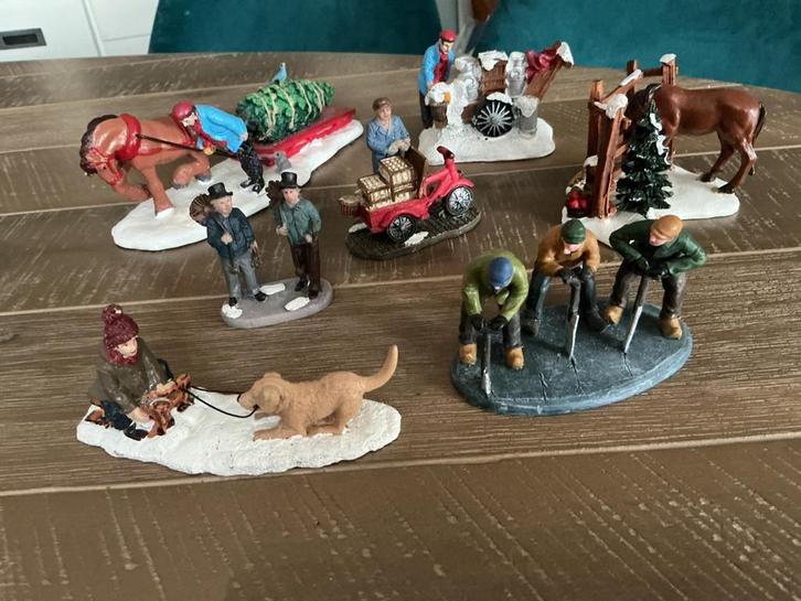 Kerstdorp Figuren Set typisch hollands, Diversen, Kerst, Gebruikt, Ophalen of Verzenden