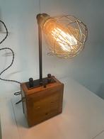 Handgemaakte Vintage lamp, Ophalen of Verzenden, Zo goed als nieuw