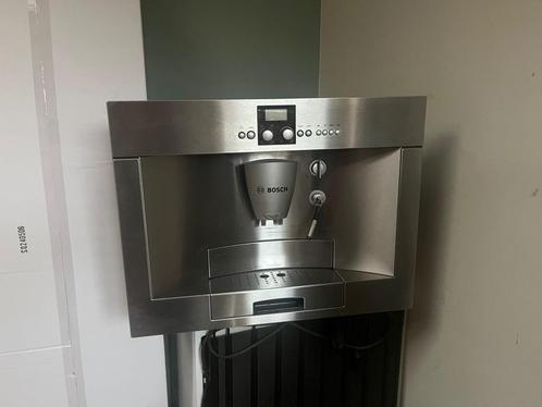BOSCH inbouw koffiezetapparaat incl uitrekplank, Witgoed en Apparatuur, Koffiezetapparaten, Gebruikt, Koffiebonen, Koffiemachine