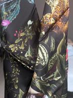 Moooi menagerie scarf sjaal 100% zijde, Ophalen of Verzenden, Nieuw, Sjaal